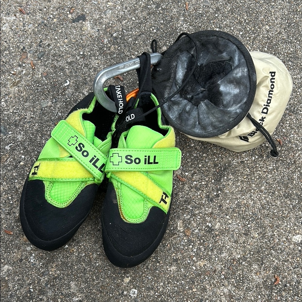 Kids climbing shoes and chalk bag